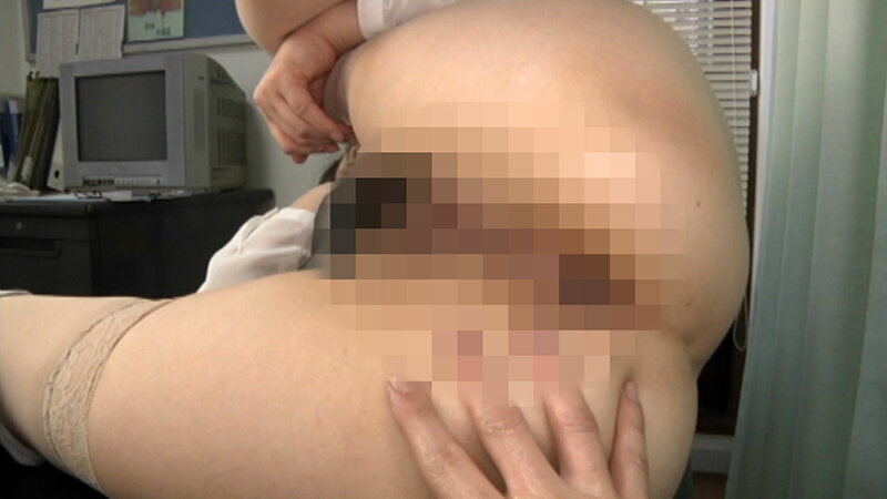 知らなくてもいい快楽を知っていく尻穴遊び。広げ狂う