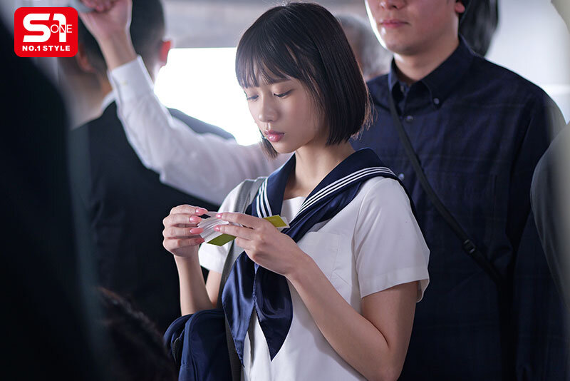 電車でメチャクチャ痴●され興奮して、おま●こ気持ちよくなってお漏らししちゃう私って… 変態ですか? 兒玉七海