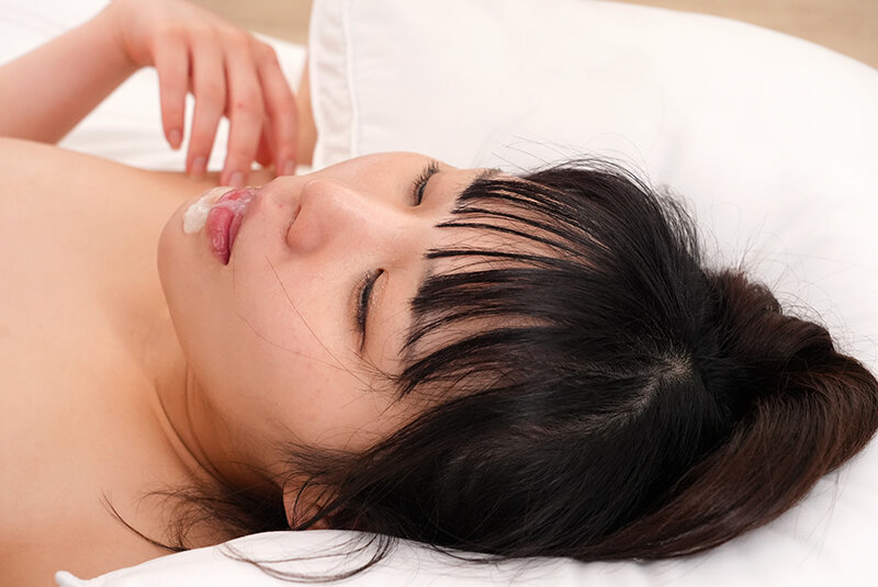 素人バラエティおま〇こ丸出しくぱぁ～（ハート）しながらノンストップクリ責め潮吹き我慢チャレンジ！剥きでた敏感初心クリトリスにブチュと真空吸引ローターで連続イキ潮噴射が止まらない！！