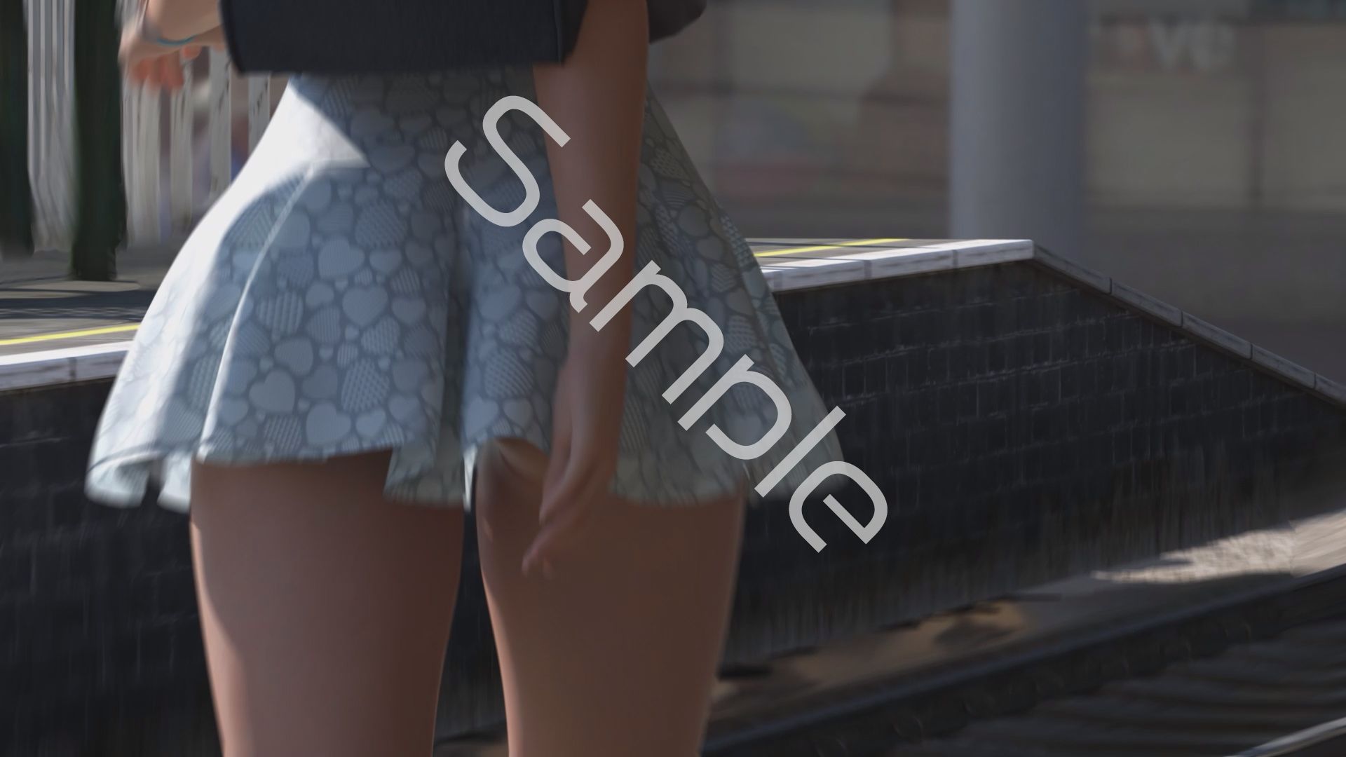 一ノ瀬廻里・私服登校日の通学途中の駅の階段でスカート内逆さ撮り盗撮の被害に遭う:PV05（花柄フルバックパンティ）